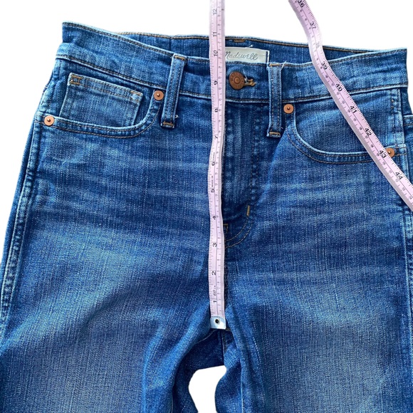 Madewell 10" High Rise Skinny Jean with Asymmetrical raw hem size 25 - Picture 13 of 15